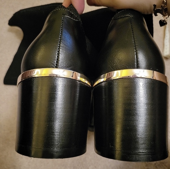 Universal Standard Lisbon Boots Size 9 - Picture 3 of 7